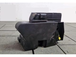 bontott DACIA DUSTER Bal hátsó Ajtózár