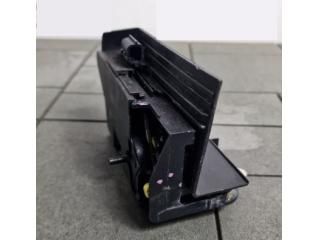 bontott DACIA DUSTER Bal hátsó Ajtózár