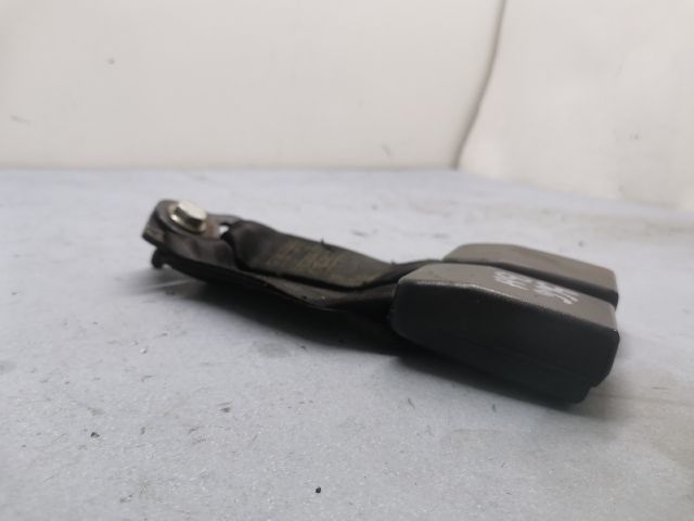 bontott DACIA DUSTER Bal hátsó Biztonsági Öv Csat