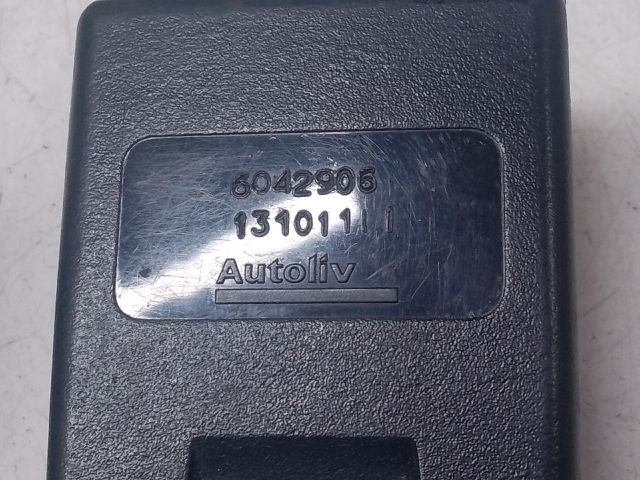 bontott DACIA DUSTER Bal hátsó Biztonsági Öv Csat