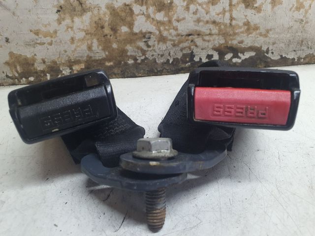 bontott DACIA DUSTER Bal hátsó Biztonsági Öv Csat