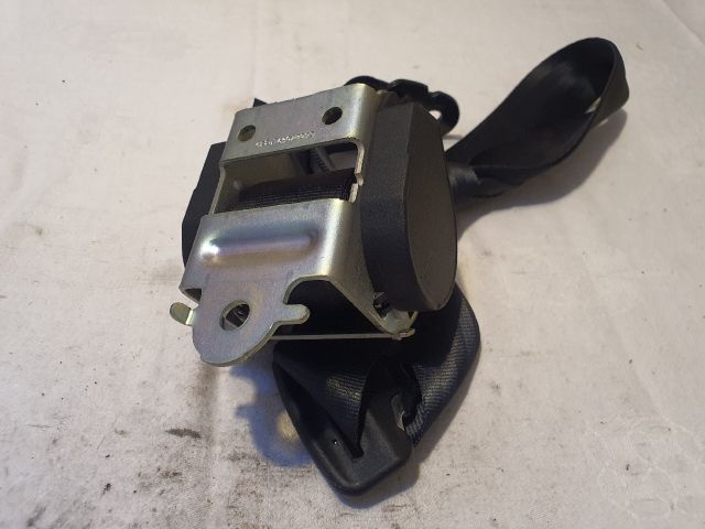 bontott DACIA DUSTER Bal hátsó Biztonsági Öv