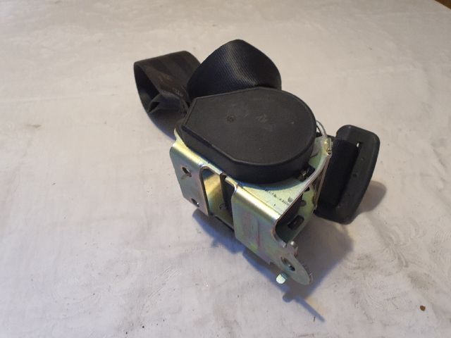 bontott DACIA DUSTER Bal hátsó Biztonsági Öv