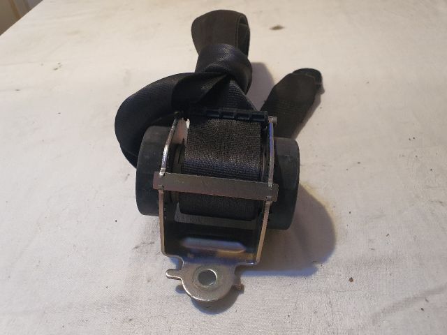 bontott DACIA DUSTER Bal hátsó Biztonsági Öv