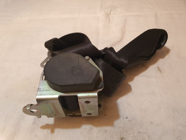 bontott DACIA DUSTER Bal hátsó Biztonsági Öv