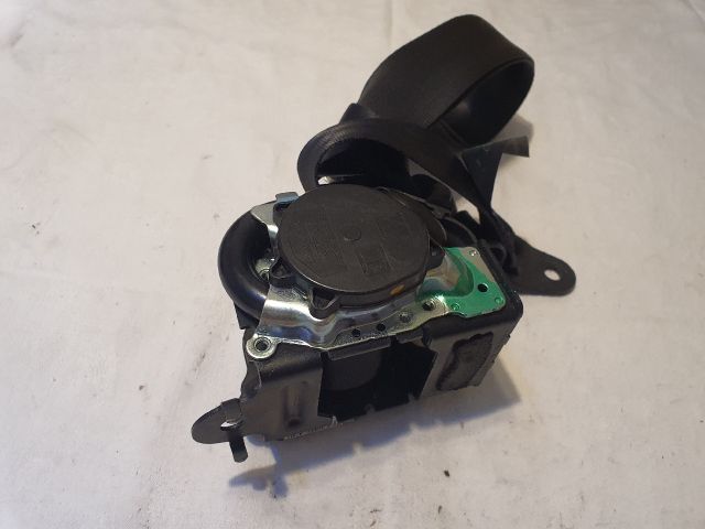 bontott DACIA DUSTER Bal hátsó Biztonsági Öv