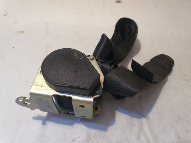 bontott DACIA DUSTER Bal hátsó Biztonsági Öv