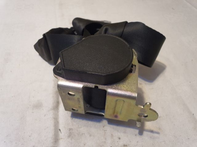 bontott DACIA DUSTER Bal hátsó Biztonsági Öv