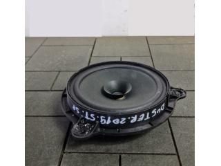 bontott DACIA DUSTER Bal hátsó Hangszóró