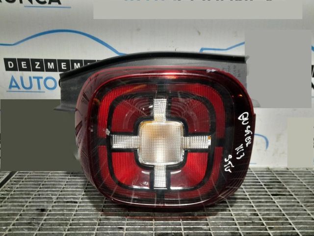 bontott DACIA DUSTER Bal Hátsó Lámpa