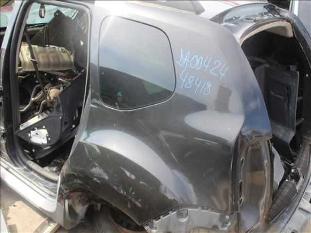 bontott DACIA DUSTER Bal hátsó Sárvédő