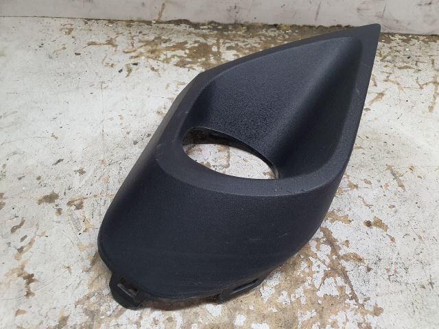 bontott DACIA DUSTER Bal Ködfényszóró Lámpakeret