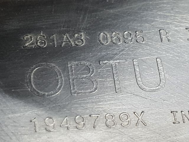 bontott DACIA DUSTER Bal Ködfényszóró Lámpakeret