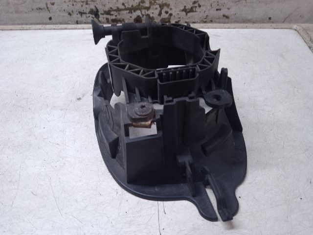 bontott DACIA DUSTER Bal Ködfényszóró Tartó