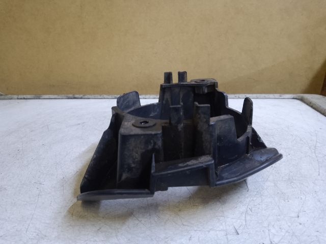 bontott DACIA DUSTER Bal Ködfényszóró Tartó