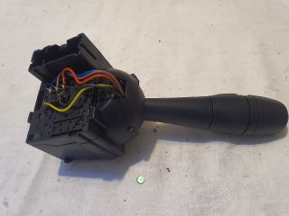 bontott DACIA DUSTER Bal Kormánykapcsoló Irányjelző