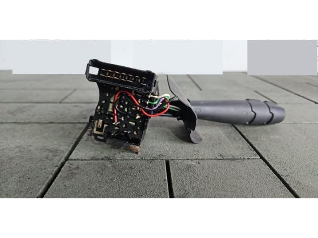 bontott DACIA DUSTER Bal Kormánykapcsoló Irányjelző