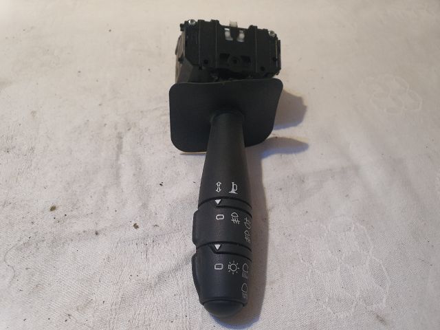 bontott DACIA DUSTER Bal Kormánykapcsoló Irányjelző