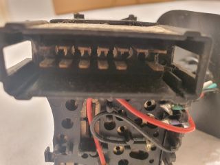 bontott DACIA DUSTER Bal Kormánykapcsoló Irányjelző