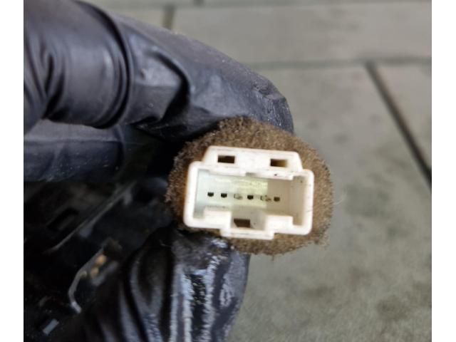 bontott DACIA DUSTER Bal Kormánykapcsoló Irányjelző