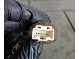 bontott DACIA DUSTER Bal Kormánykapcsoló Irányjelző