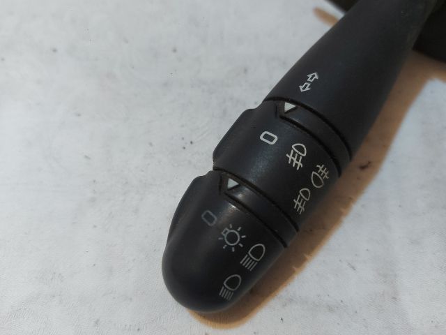 bontott DACIA DUSTER Bal Kormánykapcsoló Irányjelző