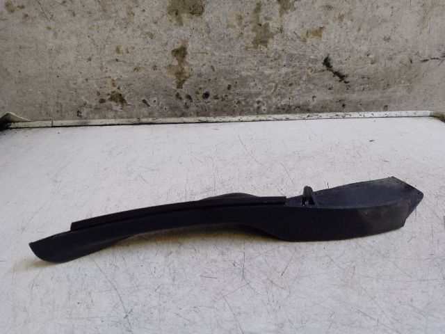 bontott DACIA DUSTER Bal Levélrács Záróvég