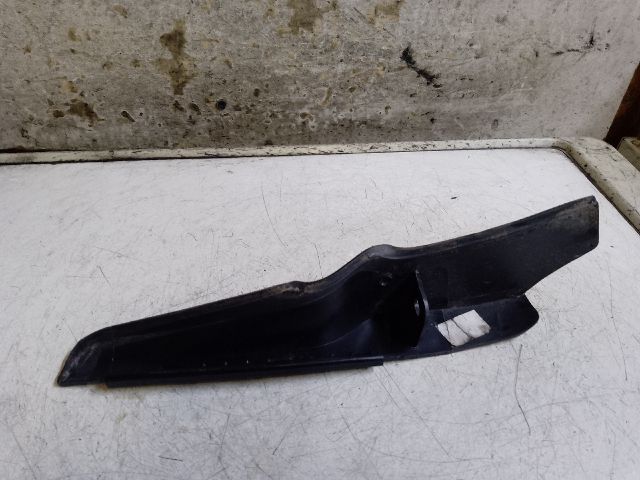 bontott DACIA DUSTER Bal Levélrács Záróvég