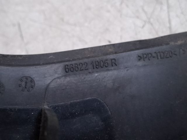 bontott DACIA DUSTER Bal Levélrács Záróvég