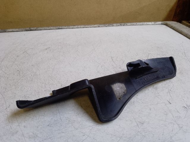 bontott DACIA DUSTER Bal Levélrács Záróvég