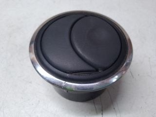 bontott DACIA DUSTER Bal Szellőző