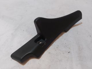 bontott DACIA DUSTER Bal Szélvédő Alatti Vízelvezető Műanyag