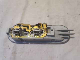 bontott DACIA DUSTER Beltér Világítás Első