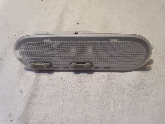 bontott DACIA DUSTER Beltér Világítás Első