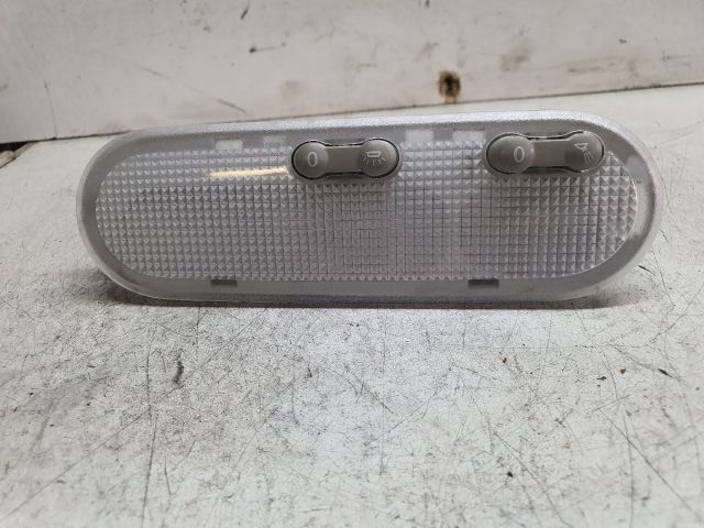 bontott DACIA DUSTER Beltér Világítás Hátsó