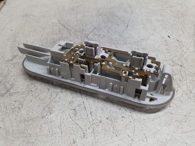 bontott DACIA DUSTER Beltér Világítás Hátsó