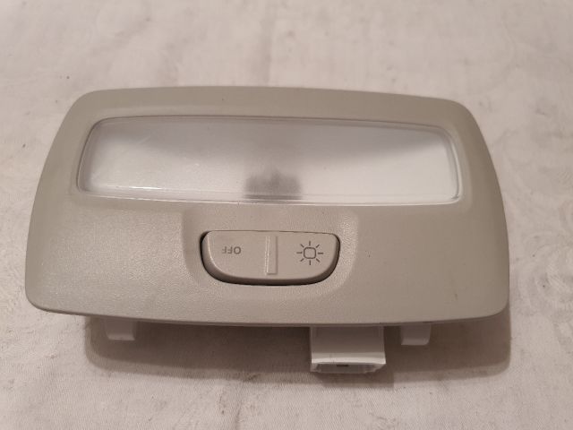 bontott DACIA DUSTER Beltér Világítás Hátsó