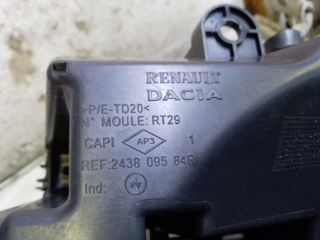 bontott DACIA DUSTER Biztosítéktábla Doboz