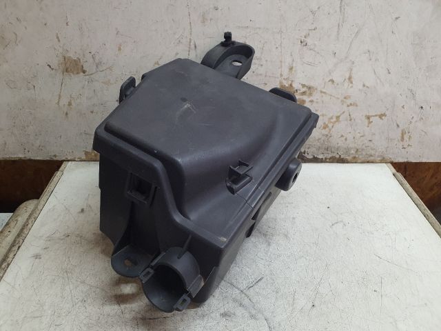 bontott DACIA DUSTER Biztosítéktábla Doboz