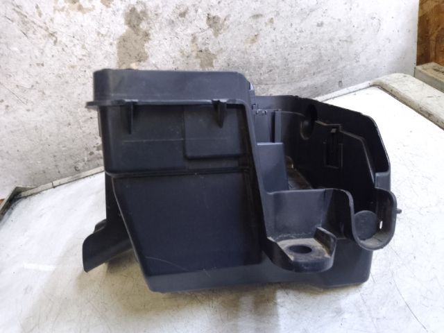 bontott DACIA DUSTER Biztosítéktábla Doboz