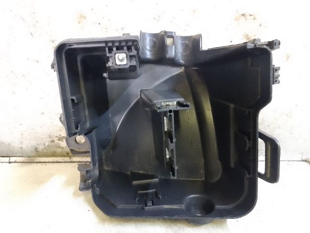 bontott DACIA DUSTER Biztosítéktábla Doboz