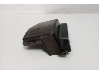 bontott DACIA DUSTER Biztosítéktábla Fedél