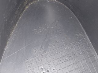 bontott DACIA DUSTER Csomagtérajtó Burkolat Felső