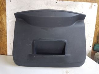 bontott DACIA DUSTER Csomagtérajtó Burkolat Felső