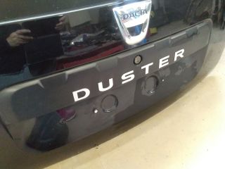 bontott DACIA DUSTER Csomagtérajtó Díszléc
