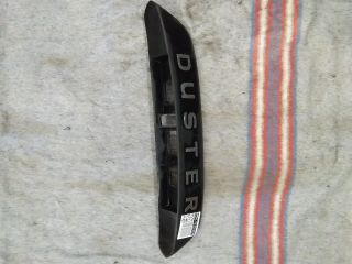 bontott DACIA DUSTER Csomagtérajtó Díszléc