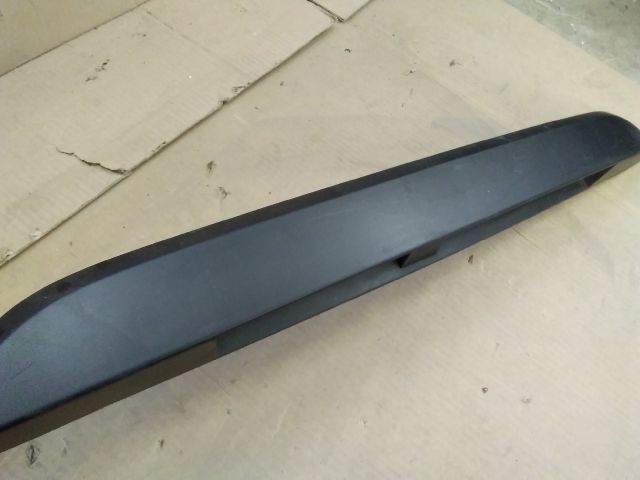 bontott DACIA DUSTER Csomagtérajtó Díszléc