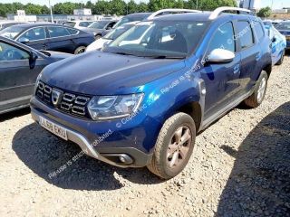 bontott DACIA DUSTER Csomagtérajtó Gumikéder