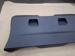 bontott DACIA DUSTER Csomagtérajtó Kárpit