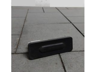 bontott DACIA DUSTER Csomagtérajtó Kilincs